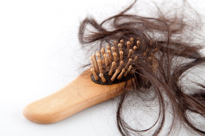 10 cauze ale căderii părului și mâncărimii pielii
