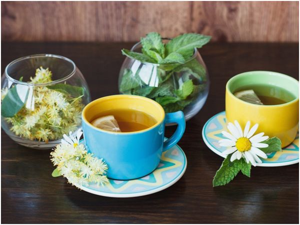 tea with mint and chamomile