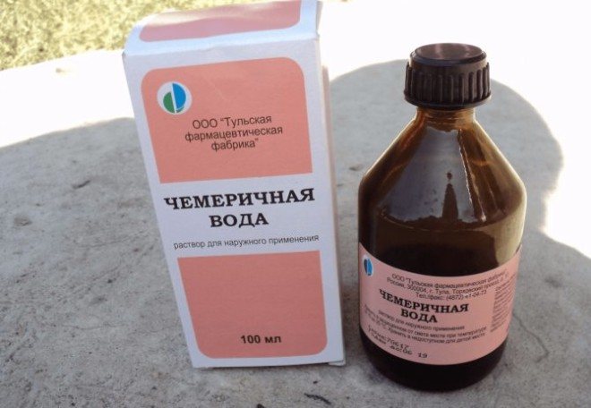 Chemerichnaya water from fleas
