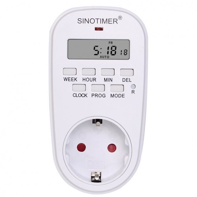 Electric socket with programmable timer, 220 V