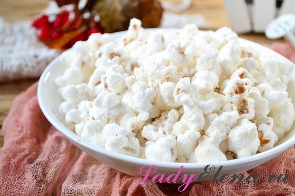 Foto recept - hur man gör popcorn hemma i en kastrull