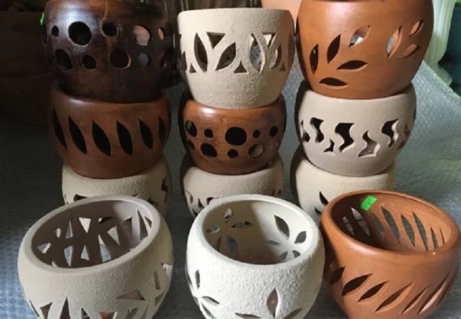 pots with holes