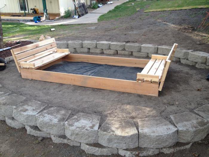 how to build a sandbox with a lid with your own hands