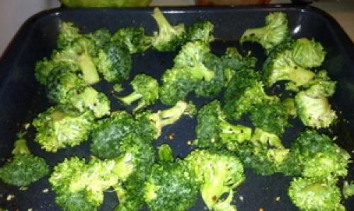 Canning broccoli para sa mga recipe ng taglamig. Canning Broccoli para sa Taglamig: 09 Pinakamahusay na Mga Recipe