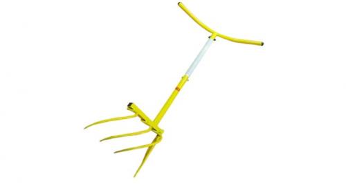 Manual cultivator for weeding. Types of manual cultivators
