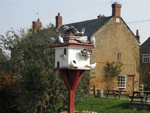 Little tower dovecote