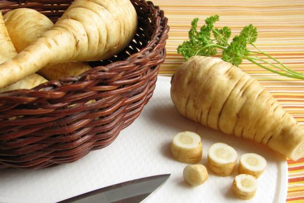 Can parsnips be used for diabetes and pancreatitis?