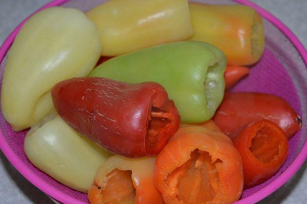 Peeled peppers