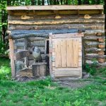 It's easy to build a chicken shed with your own hands.