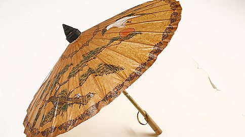 отворен китайски чадър