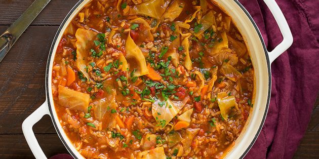 Cabbage Recipes: Thick Soup with Cabbage, Rice and Beef
