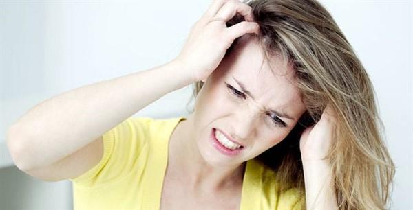 Head lice symptoms
