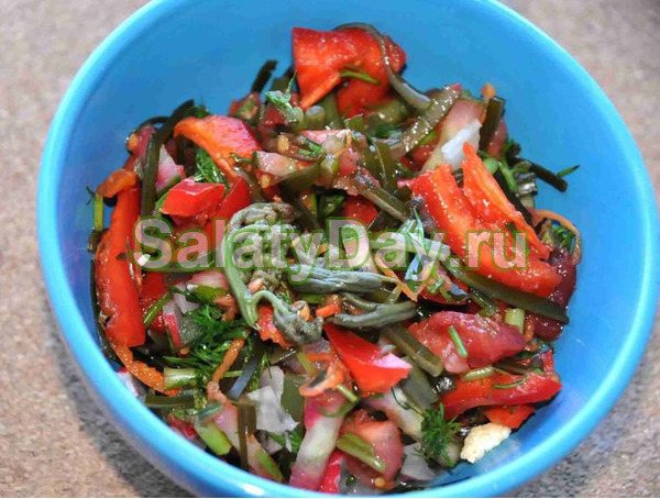 Salată vegetariană de ferigi