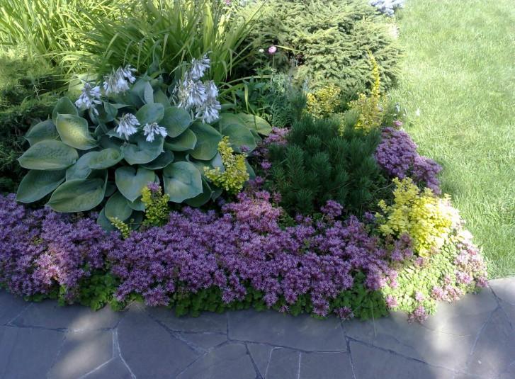Tiered flower bed